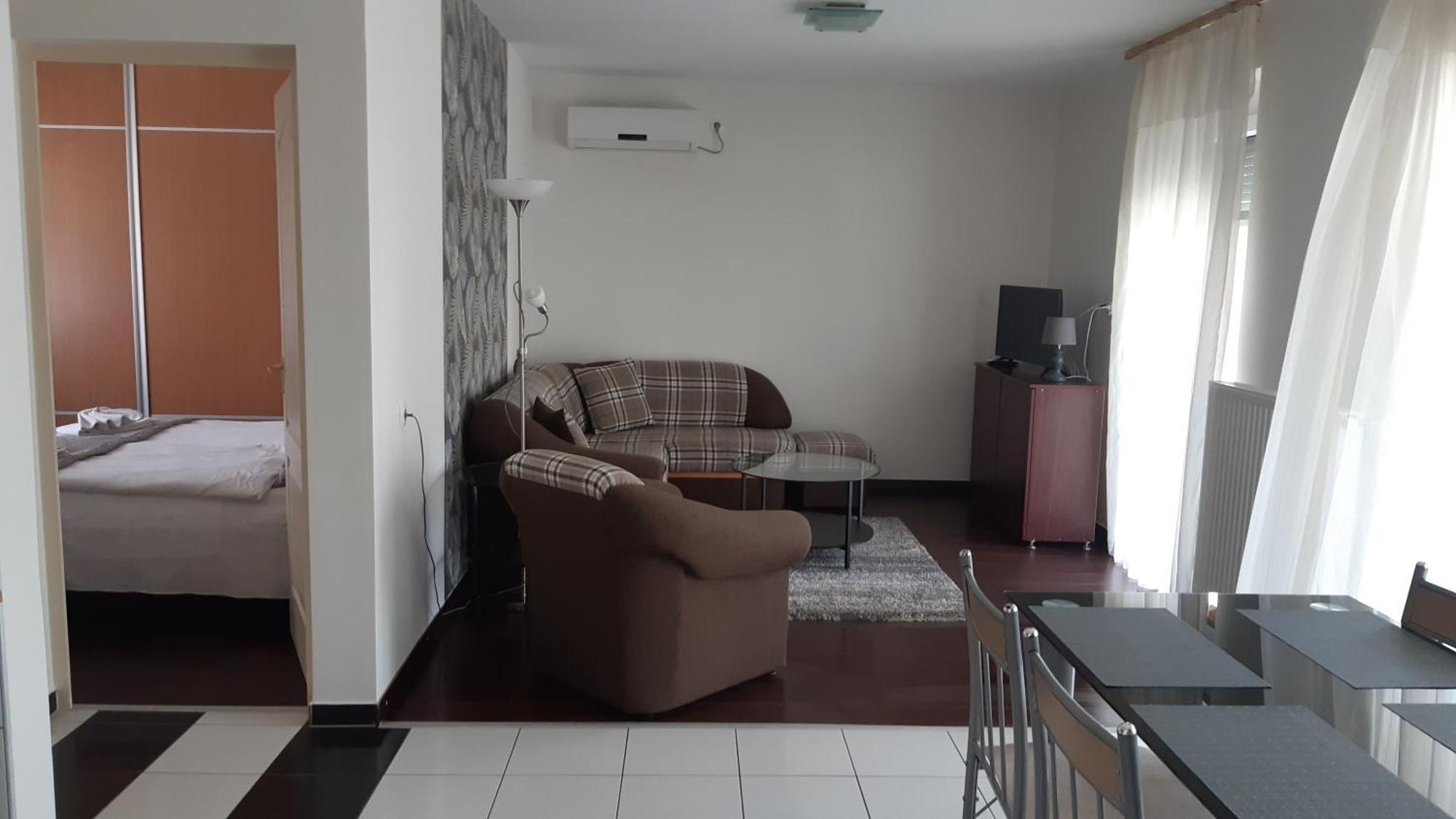 Mary Apartmanhaz Hévíz Exteriér fotografie