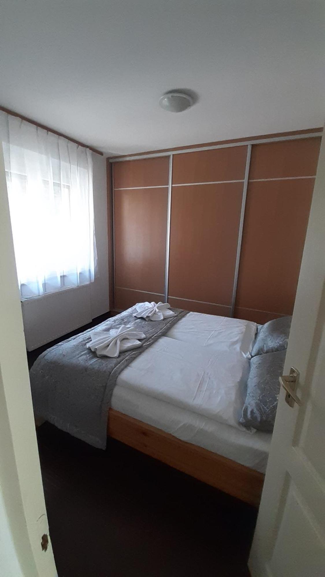 Mary Apartmanhaz Hévíz Exteriér fotografie