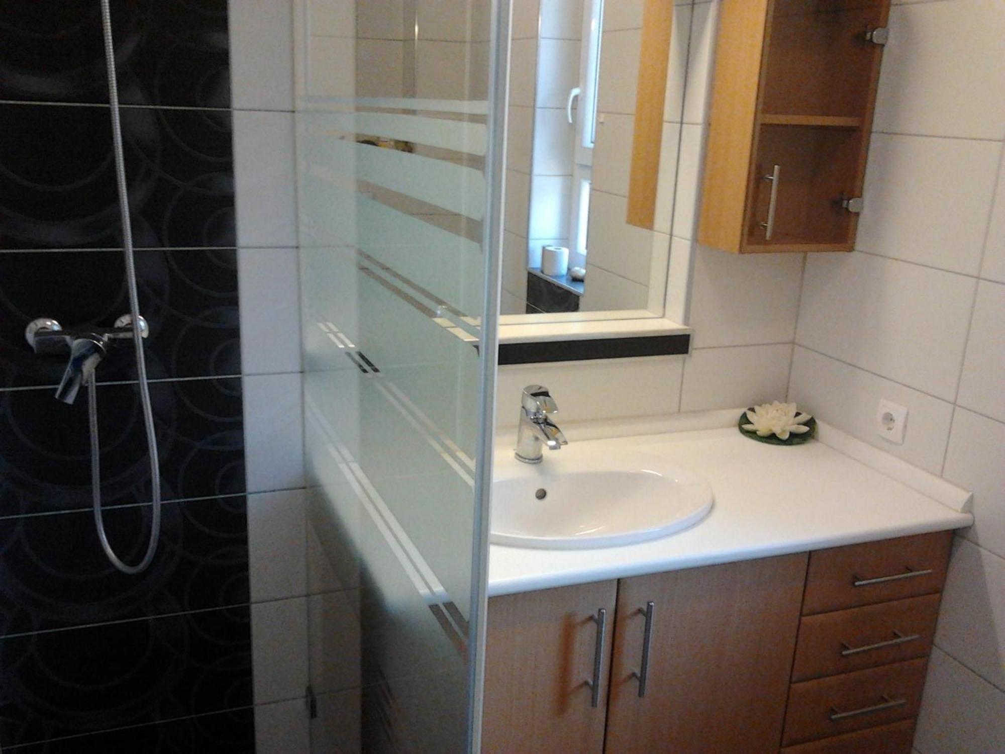 Mary Apartmanhaz Hévíz Exteriér fotografie