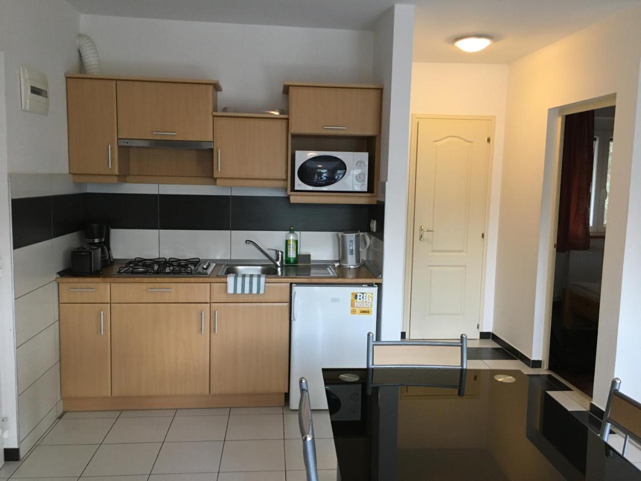 Mary Apartmanhaz Hévíz Exteriér fotografie