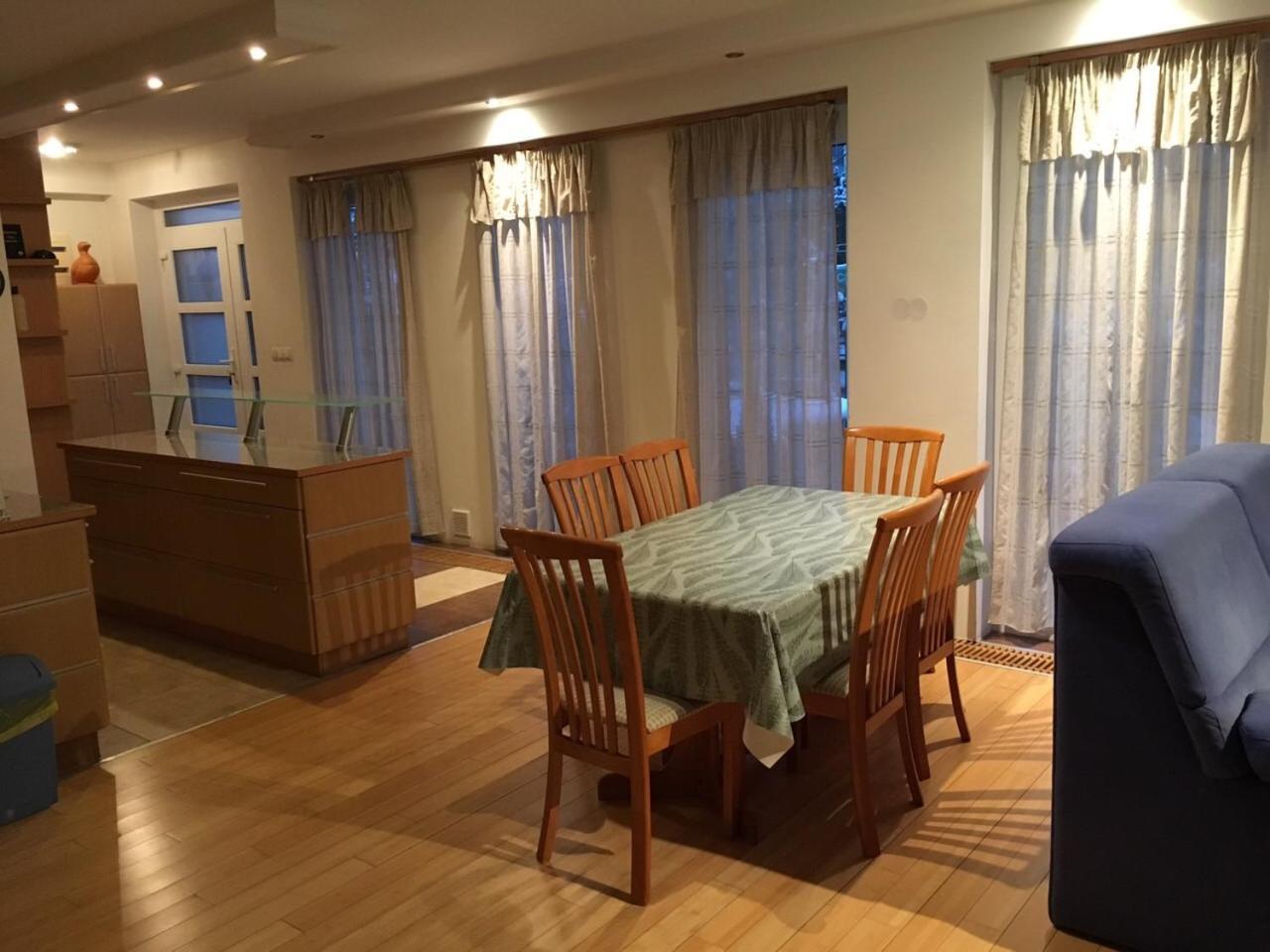 Mary Apartmanhaz Hévíz Exteriér fotografie